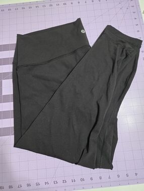 lululemon Align™ High-Rise Crop 23" Black Size 20